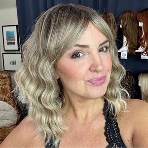 120 Blonde Rooted Ombré Short Beach Wavy Bob with long Bang